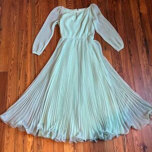 V I N T A G E 70s sz 10 Miss Elliette green pleated chiffon dress Retro Miss